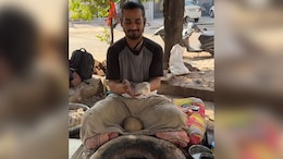 Vlogger Claims Ex 5-Star Hotel Chef Takes Cooking To The Streets, Internet Divided