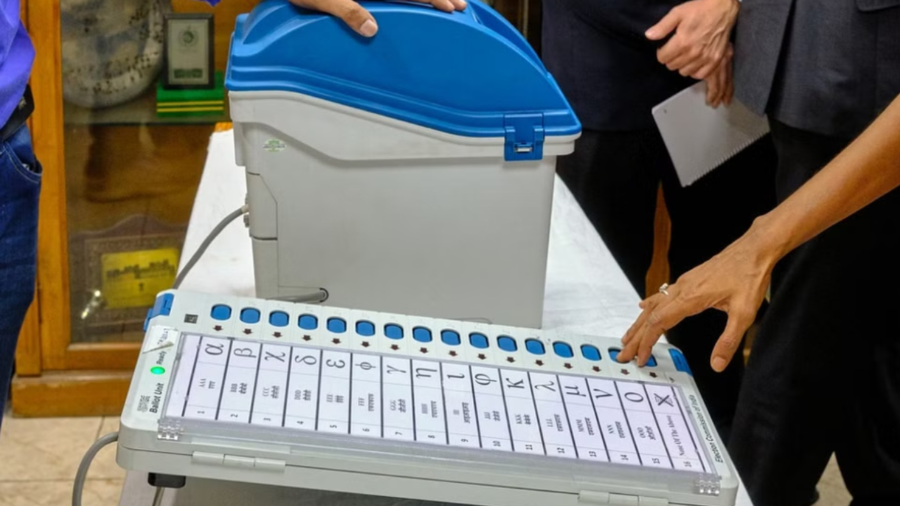 पहले चरण की वोटिंग से पहले एमपी-छत्तीसगढ़ में कैसा है माहौल?