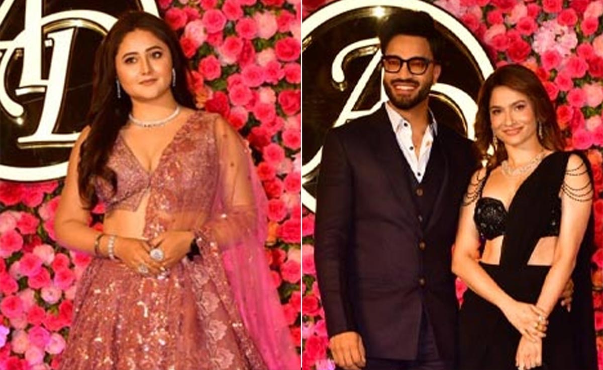 Ankita Lokhande-Vicky Jain, Rashami Desai Lit Up Arti Singh's <i>Sangeet</i> Ceremony