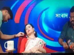 "Teleprompter Faded Away": TV Anchor Faints While Reading Heatwave Updates "Teleprompter Faded Away": TV Anchor Faints While Reading Heatwave Updates