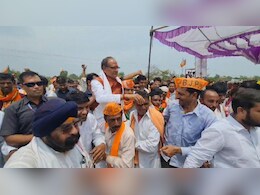 Vidisha Lok Sabha Seat: यहां तो अब भी बरकरार है शिवराज का जलवा, चौहान को देखते ही कंधे पर बिठाकर नाचने लगे ग्रामीण