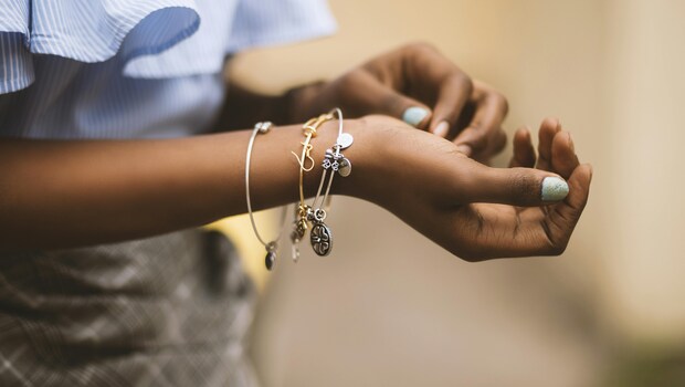 Best Deals On Latest Accessories From Myntra