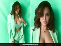 That's Not A Neon Light Beaming At You, It's Just Esha Gupta Going Boss Mode In A Green Pantsuit That's Not A Neon Light Beaming At You, It's Just Esha Gupta Going Boss Mode In A Green Pantsuit