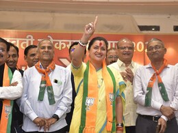 'मोदींची हवा आहे, या भ्रमात कोणी राहू नका' राणांचा भाजपला घरचा आहेर 'मोदींची हवा आहे, या भ्रमात कोणी राहू नका' राणांचा भाजपला घरचा आहेर