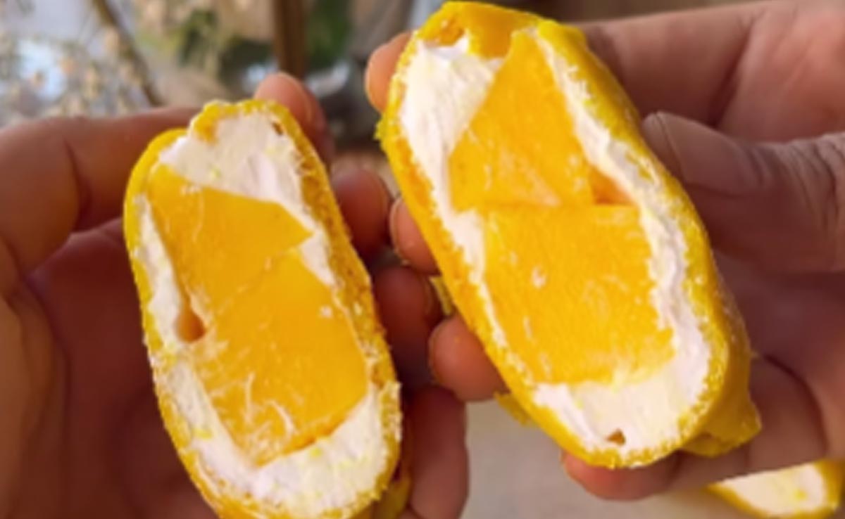 Can't Get Enough Mango? Try These Irresistible Hong Kong-Style Mango Pancakes!