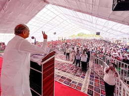 अशोक गहलोत का 'मोदी की गारंटी' पर हमला, कहा- हमारी योजना को आज भी याद कर रहे लोग