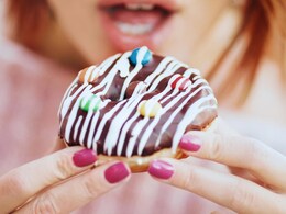 Craving Sugar? Try These 5 Simple Steps To Curb Your Sweet Tooth