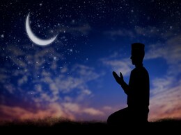भारत के इन राज्यों में आज होगी चांद रात, यहां जानिए किस शहर में कितने बजे दिखेगा ईद का चांद भारत के इन राज्यों में आज होगी चांद रात, यहां जानिए किस शहर में कितने बजे दिखेगा ईद का चांद