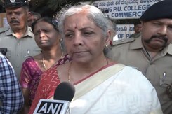 Lok Sabha Polls 2024: Finance Minister Nirmala Sitharaman Casts Vote In Bengaluru Lok Sabha Polls 2024: Finance Minister Nirmala Sitharaman Casts Vote In Bengaluru