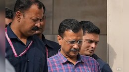 केजरीवालांवर विषप्रयोग केला जात असल्याचा 'आप'चा आरोप, उपचार दिले जात नसल्याने ठाकरेंची टीका