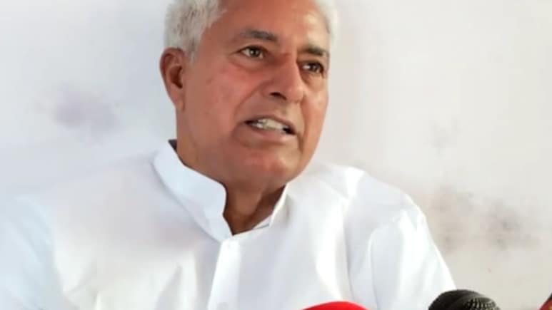 Rajasthan News: 'उद्योगपति राजस्थान की बजरी विदेशों तक भेज रहे हैं' अवैध बजरी खनन पर बोले पूर्व मंत्री परसादी लाल मीणा&nbsp;