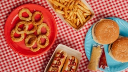 Feeling Guilty After Eating Junk Food? Here's How To Reset Your Body With Right Foods