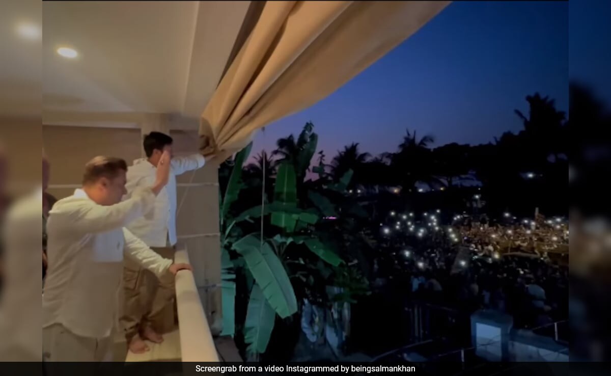 ICYMI: The View From Salman Khan's Mumbai Home On Eid