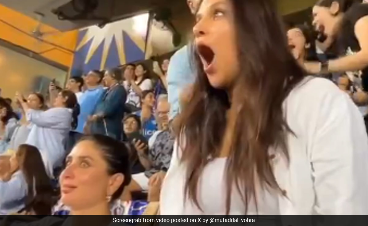 MS Dhoni: आखिरी ओवर में माही मैजिक ने मचाया तूफान, तो करीना और नेहा धूपिया ऐसे हुई हैरान, रिएक्शन हुआ वायरल