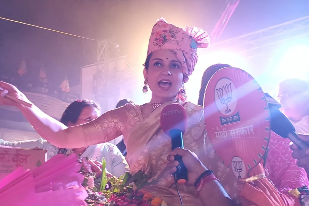 किसान संगठन ने &lsquo;अपमानजनक&rsquo; टिप्पणी के लिए कंगना रनौत से माफी मांगने को कहा