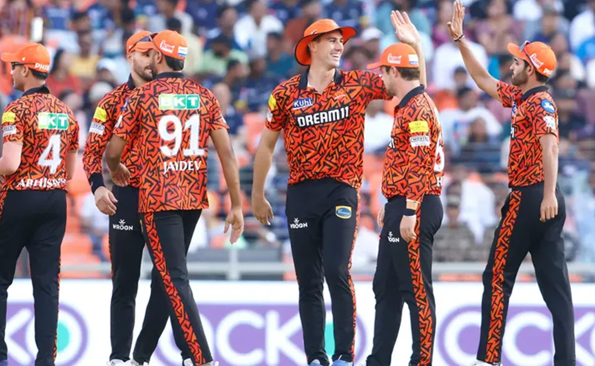 SRH vs RCB: हैदराबाद ने बनाया IPL के सबसे ज्यादा रनों का रिकॉर्ड, 287 का विशाल रन बनाकर बेंगलुरु को दी मात