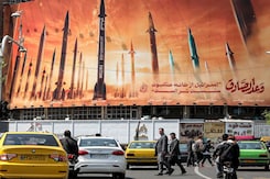 US To Impose New Sanctions Targeting Iran US To Impose New Sanctions Targeting Iran