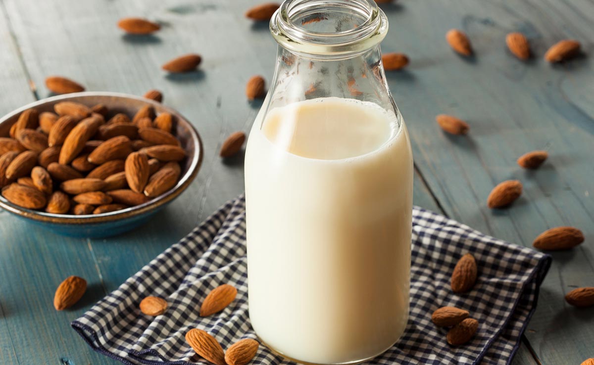 Almond milk is a good source of vitamin E, calcium and potassium