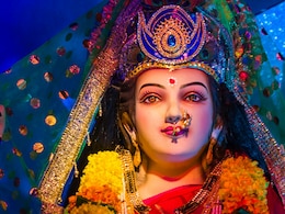 चैत्र नवरात्रि में सूर्य की तरह चमकेगी इन 2 राशि के जातकों की किस्मत, पूरी होंगी हर मनोकामनाएं चैत्र नवरात्रि में सूर्य की तरह चमकेगी इन 2 राशि के जातकों की किस्मत, पूरी होंगी हर मनोकामनाएं