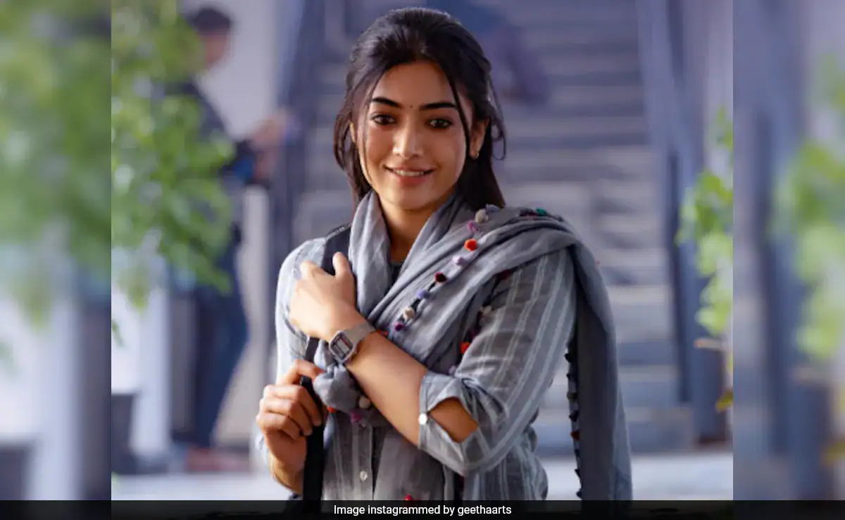 <i>The Girlfriend</i> First Poster: Unveiling Rashmika Mandanna's Birthday Treat To Fans