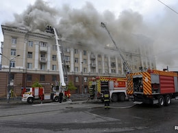 Russia Releases 10 Ukrainian Civilian Prisoners: Zelensky Russia Releases 10 Ukrainian Civilian Prisoners: Zelensky