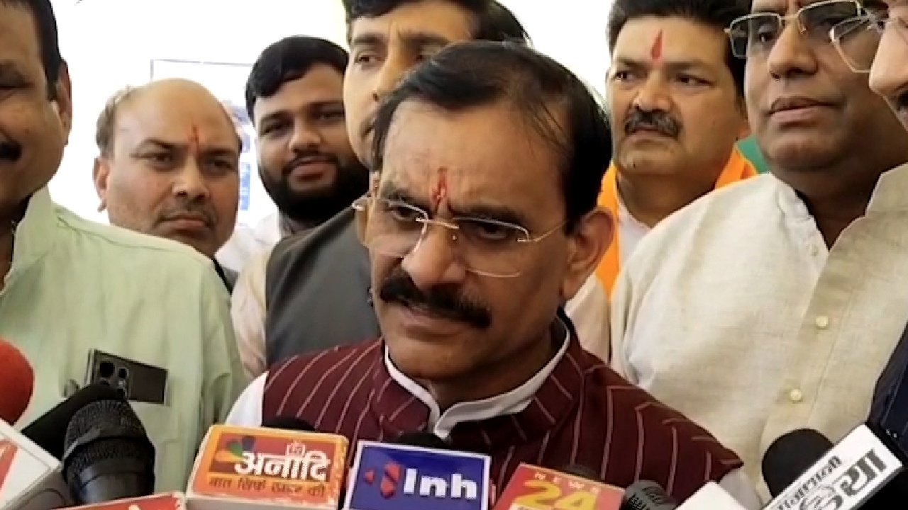 Lok Sabha Elections 2024: दिग्विजय सिंह की पद यात्रा पर वीडी शर्मा ने कसा तंज