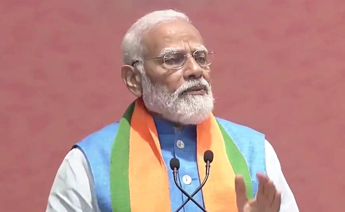 भाजपा ने जारी किया 'संकल्प पत्र', PM मोदी बोले, 'मुफ्त राशन योजना अगले 5 साल तक जारी रहेगी'