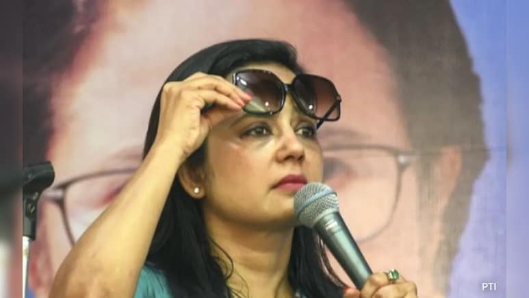 पैसे लेकर सवाल पूछने के मामले में सीबीआई ने महुआ मोइत्रा को लेकर लोकपाल को रिपोर्ट सौंपी