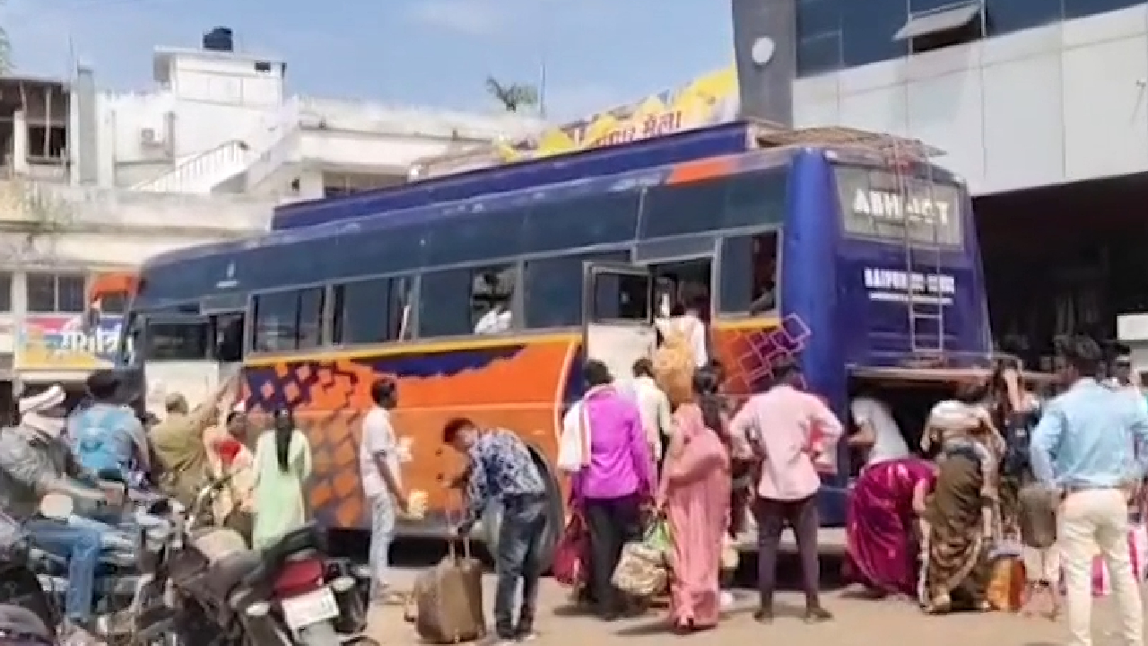 बालोद: चुनाव के दौरान बसों की किल्लत, यात्री हुए परेशान!