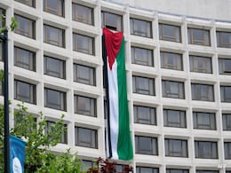 Protesters Hang Huge Palestinian Flag At Venue Of Biden's White House Event Protesters Hang Huge Palestinian Flag At Venue Of Biden's White House Event