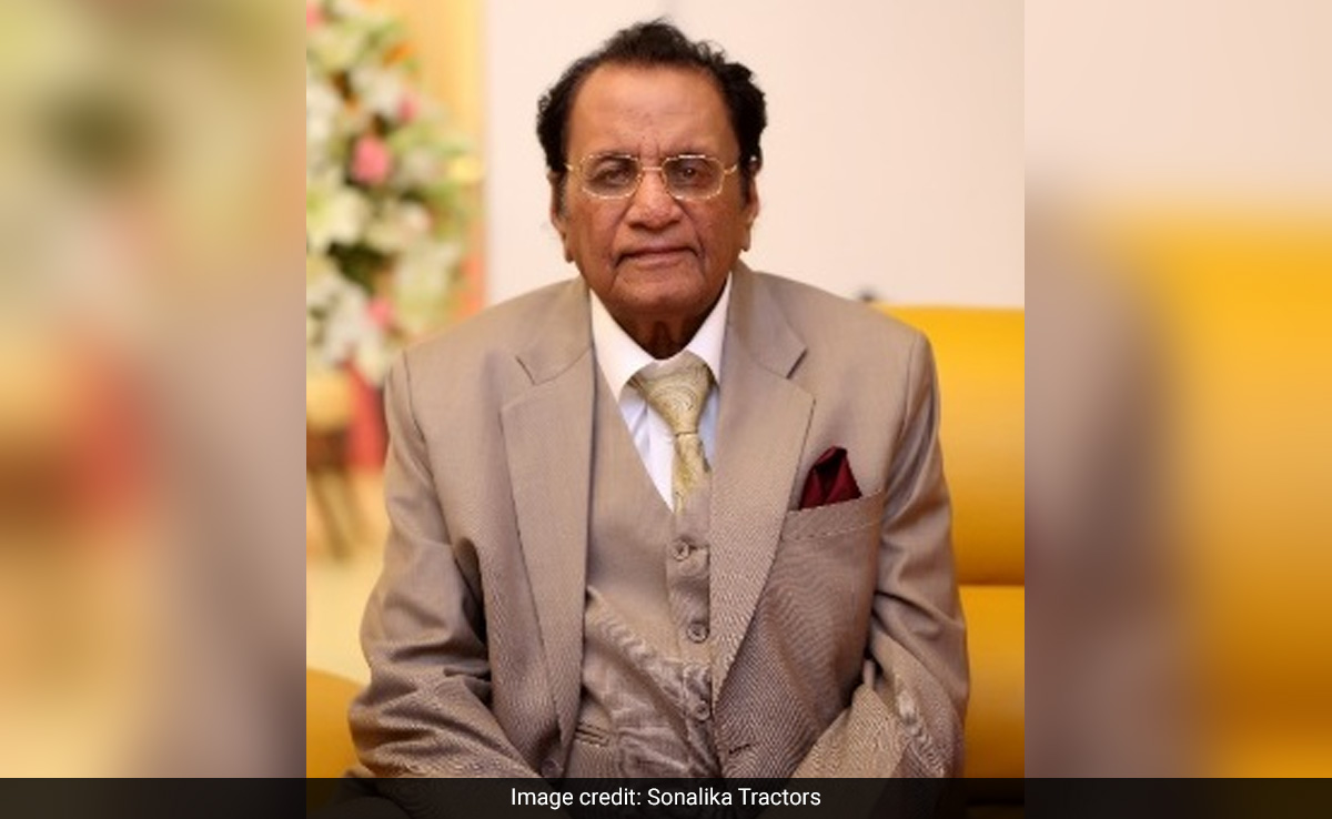 Former LIC Agent Lachhman Das Mittal Is India's Oldest Billionaire