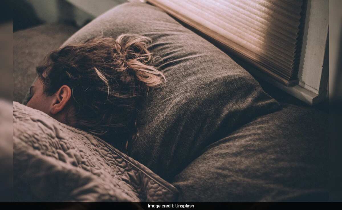 Trouble Sleeping? Try These Hacks For Better Sleep