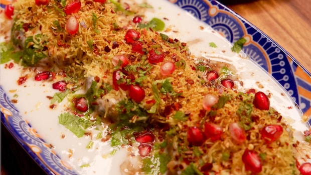 Healthy Chana Tikki Chaat: You Can Try on Your Cheat Day Healthy Chana Tikki Chaat: You Can Try on Your Cheat Day