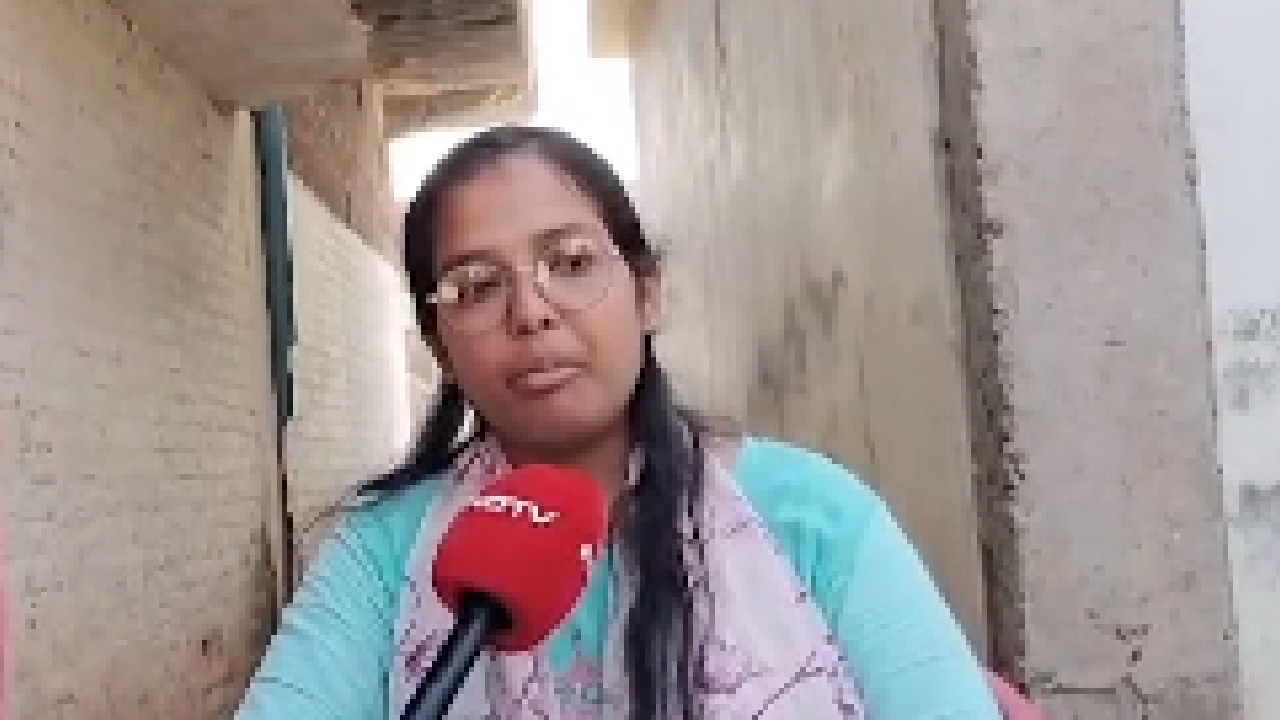 सीधी में एक भी मेडिकल कॉलेज नहीं, हीना कैसे बनेगी डॉक्टर?