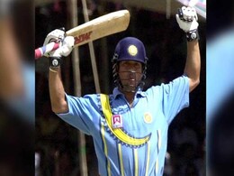 Happy Birthday Sachin Tendulkar: क्रिकेट के खेल में गेंदबाजों के साथ खिलवाड़ करने वाले "सचिन तेंदुलकर" मना रहे हैं 51वां जन्मदिन Happy Birthday Sachin Tendulkar: क्रिकेट के खेल में गेंदबाजों के साथ खिलवाड़ करने वाले "सचिन तेंदुलकर" मना रहे हैं 51वां जन्मदिन
