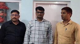 अनूपगढ़ में ACB का बड़ा एक्शन, संविदा कर्मी से 10 हजार रुपए की रिश्वत लेते रंगे हाथ गिरफ्तार हुआ स्वास्थ्य विभााग का अधिकारी