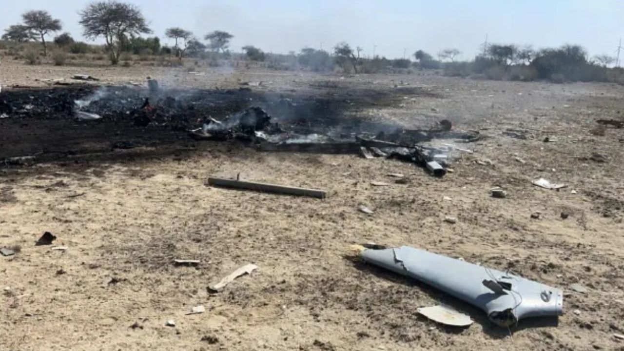 Jaisalmer Plane Crash: वायु सेना का टोही विमान जैसलमेर में क्रैश, कैसे हुआ हादसा?