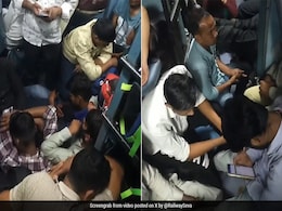 बिना टिकट वाले पैसेंजर्स से पट गया था ट्रेन का स्लीपर कोच, सोशल मीडिया पर रेलवे ने शिकायत का दिया ये जवाब बिना टिकट वाले पैसेंजर्स से पट गया था ट्रेन का स्लीपर कोच, सोशल मीडिया पर रेलवे ने शिकायत का दिया ये जवाब