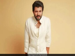 Vijay Deverakonda Denies Filing Police Complaints Over Negative Reviews Of <i>Family Star</i> Vijay Deverakonda Denies Filing Police Complaints Over Negative Reviews Of <i>Family Star</i>