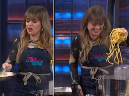 Watch: Kelly Clarkson Making Pasta With Chef Evan Funke Is All Things Fun And Disaster Watch: Kelly Clarkson Making Pasta With Chef Evan Funke Is All Things Fun And Disaster