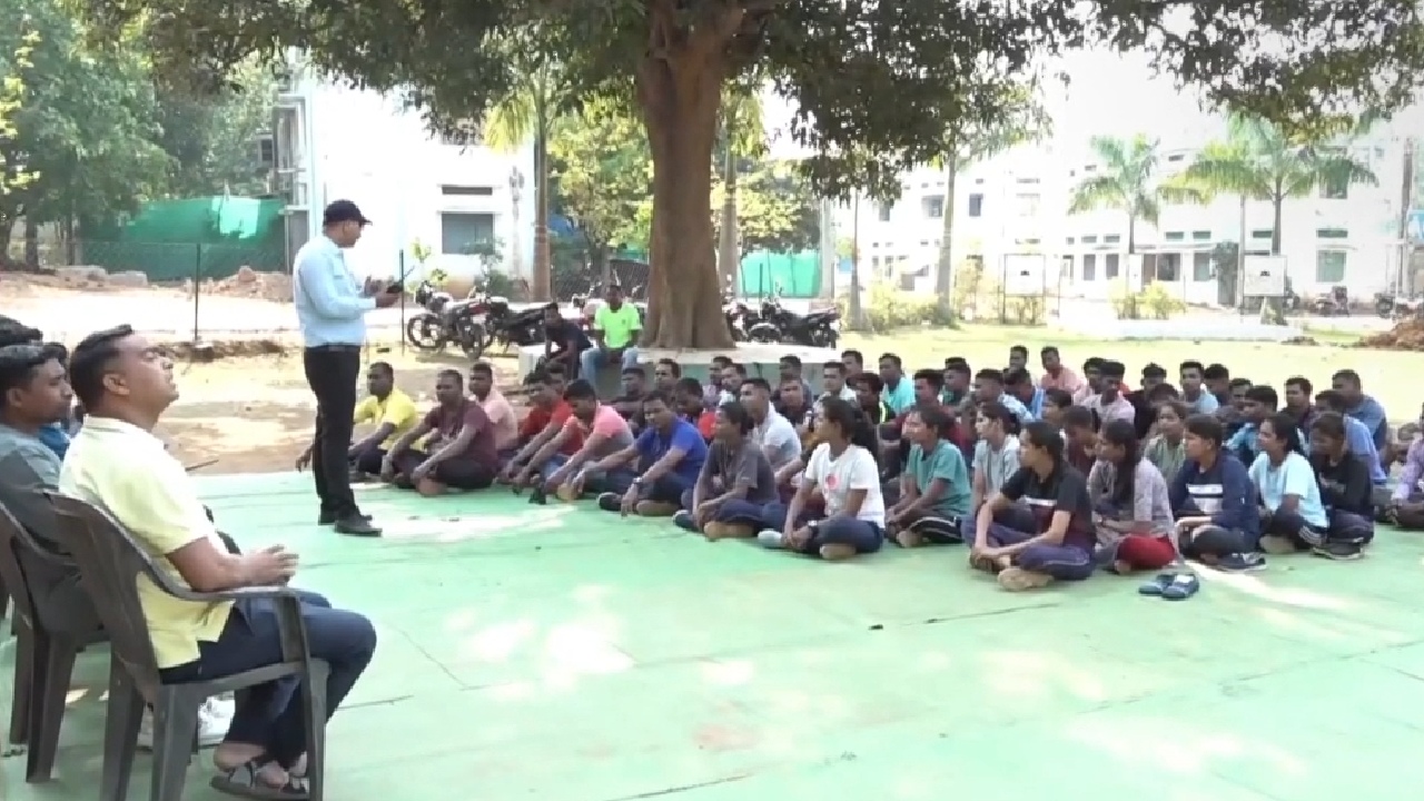 डीआरजी में शामिल हुए सरेंडर करने वाले नक्सली