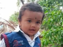 Boy, 2, Trapped 16 Feet Deep In Karnataka Borewell, Rescue Underway: Cops Boy, 2, Trapped 16 Feet Deep In Karnataka Borewell, Rescue Underway: Cops