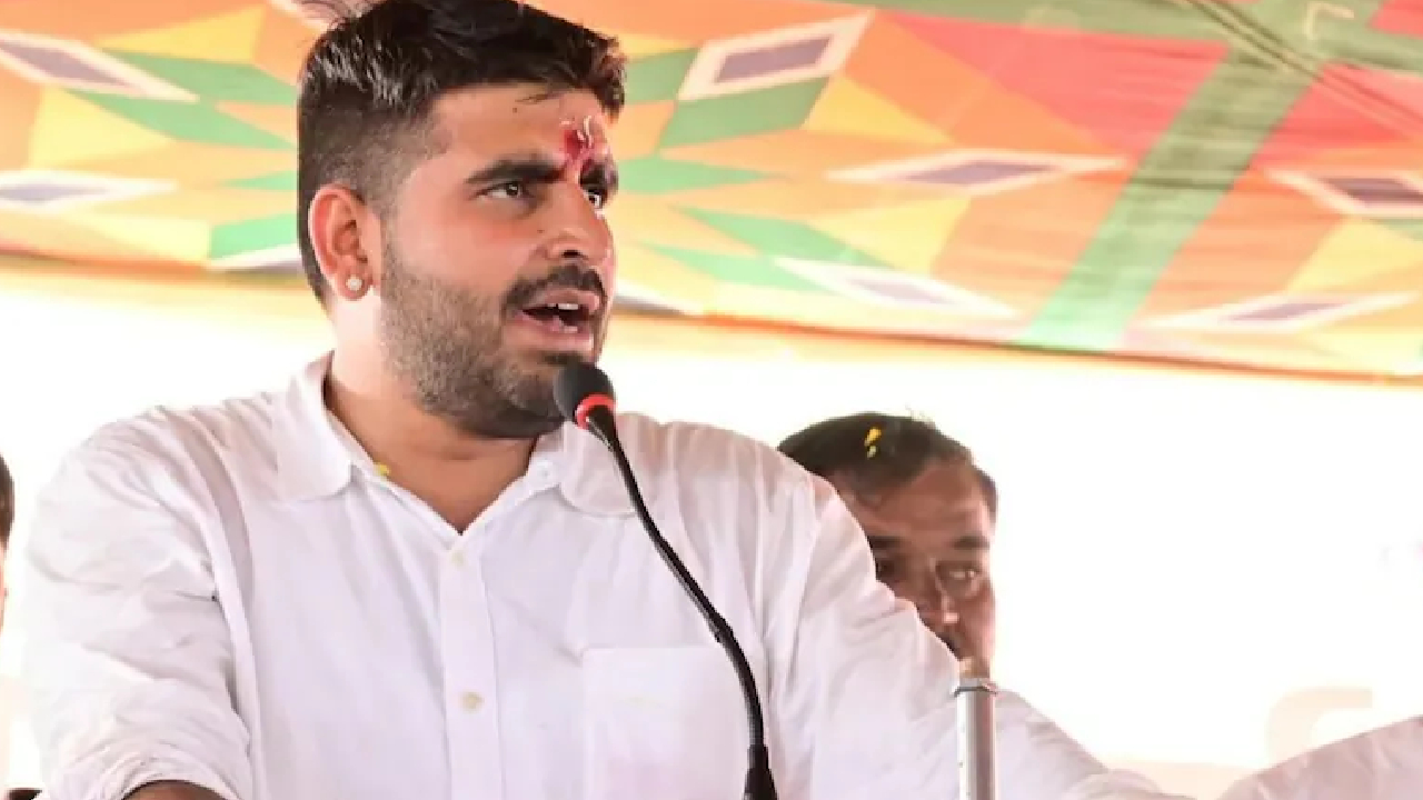 Rajasthan Politics: 'सबको निपटाकर अकेले राजनीति में रहना चाहते,' हरीश चौधरी पर रविंद्र सिंह भाटी का बड़ा बयान