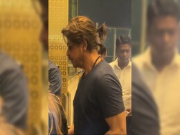 Shah Rukh Khan In A Ponytail Has Never Looked More <i>Jawan</i> Shah Rukh Khan In A Ponytail Has Never Looked More <i>Jawan</i>