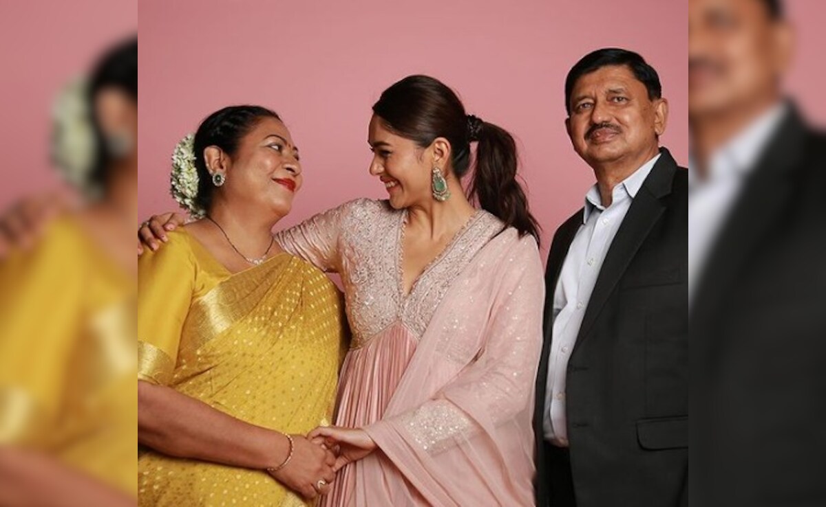 Mrunal Thakur On Losing Films As Her Parents Did Not Approve Of Intimate Scenes