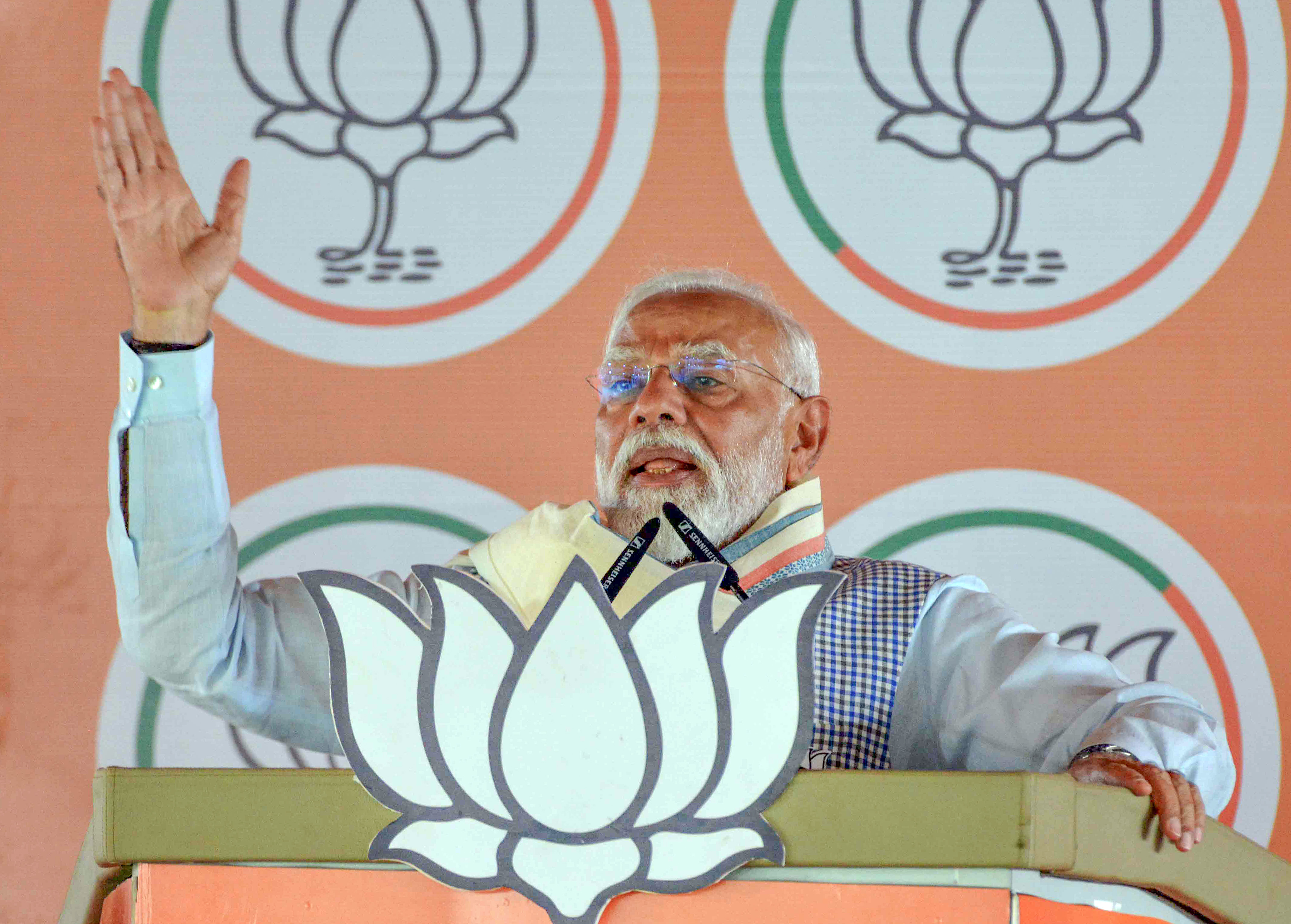 ...जब 1983 में PM मोदी ने लिखी थी 'मारुति की प्राण प्रतिष्ठा' कविता, अब हो रही वायरल