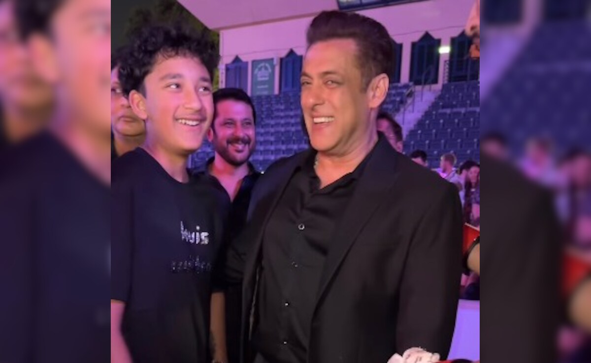 Crazy Viral: Salman Khan Spotted With Sanjay Dutt's Son Shahraan At A Dubai Event
