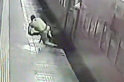 Watch: Alert Railway Cop Saves Man Boarding Moving Train In Prayagraj From Being Run Over Watch: Alert Railway Cop Saves Man Boarding Moving Train In Prayagraj From Being Run Over