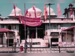 कैला देवी मंदिर में निहत्थे पहुंचते थे डकैत, नवरात्रि में माता को चढ़ाते थे घंट; पुलिस भी खा जाती थी चकमा