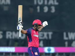 IPL 2024: संजू सैमसन ने धोनी, कोहली और रोहित सबको पीछे छोड़ा, बनाया अनोखा रिकॉर्ड! IPL 2024: संजू सैमसन ने धोनी, कोहली और रोहित सबको पीछे छोड़ा, बनाया अनोखा रिकॉर्ड!